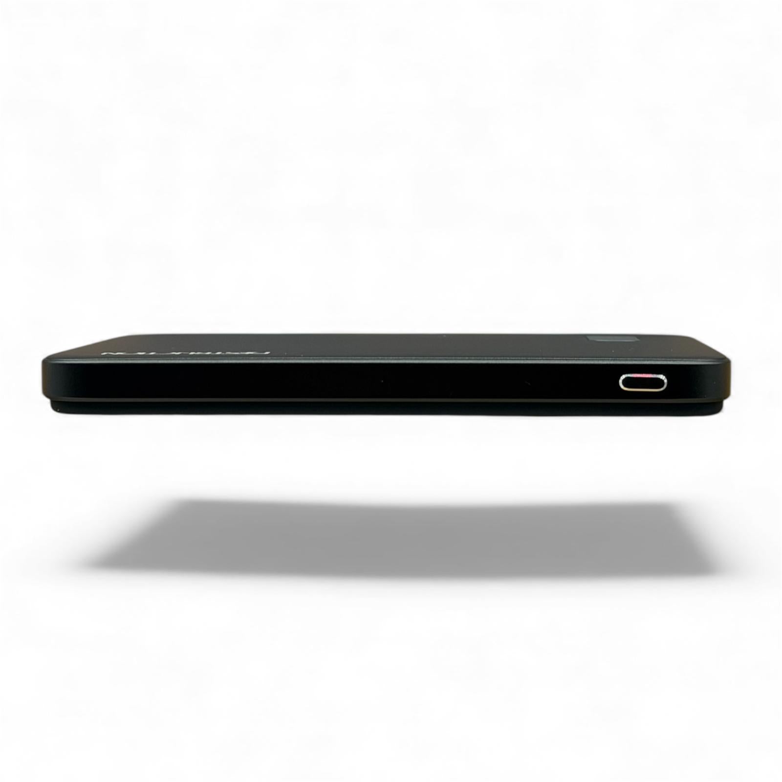 Power Bank Ultra Sottile DESTRUCTION – 5000 mAh con Display Digitale